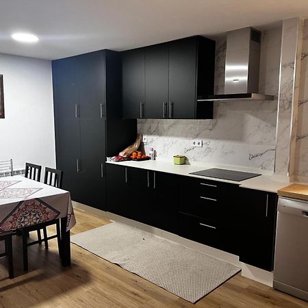 Apartamento Duplex Bertamirans Angeles Exterior foto